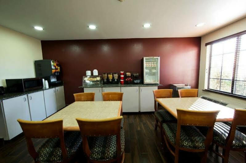Red Roof Inn מורפריסבורו מראה חיצוני תמונה